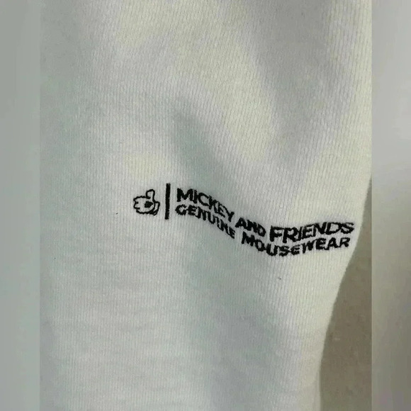Disney parks retro Mickey Mouse off white sweatshirt genuine mouse wear size M - Picture 3 of 6